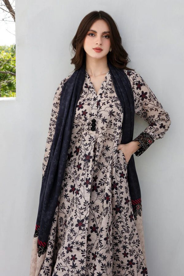 WDR-109_2 Digital Print Lawn 3 Piece Unstitched Suit | R-109