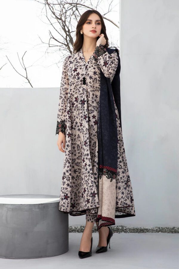 WDR-109_7 Digital Print Lawn 3 Piece Unstitched Suit | R-109